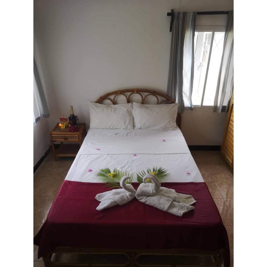 Villa Karel Mauritius Beach House Riambel Екстер'єр фото