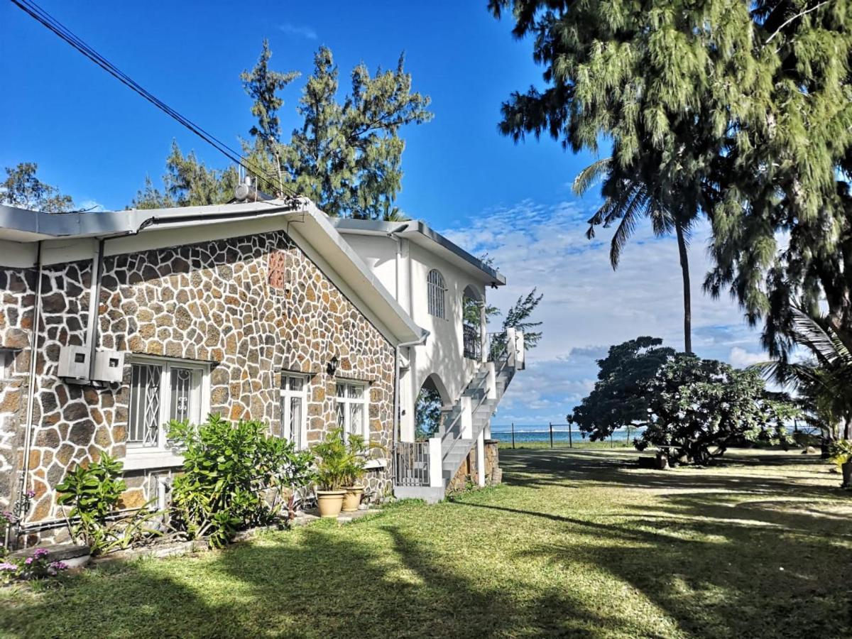 Villa Karel Mauritius Beach House Riambel Екстер'єр фото